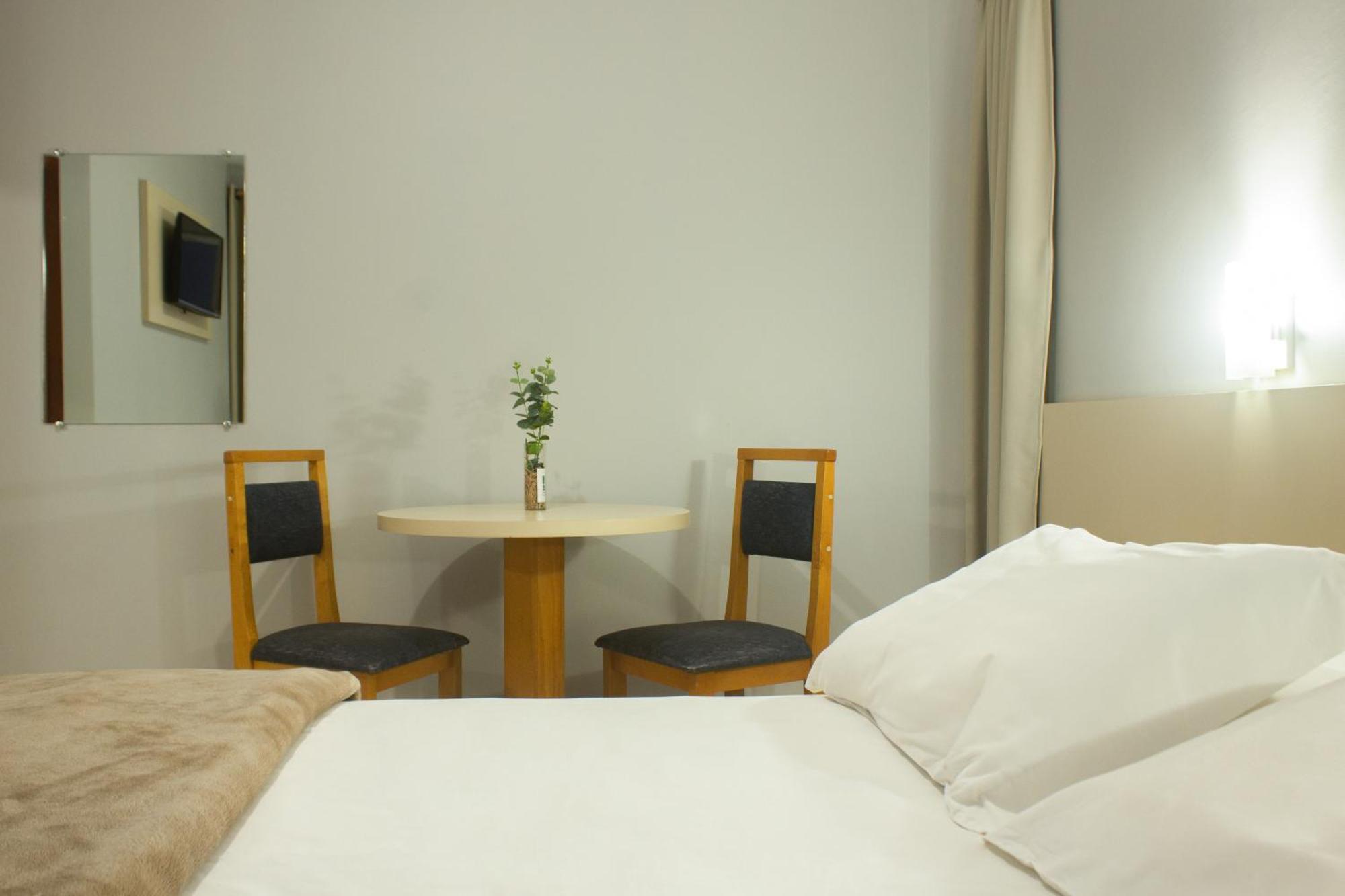 אלגרצ'י Hotel Cavera מראה חיצוני תמונה