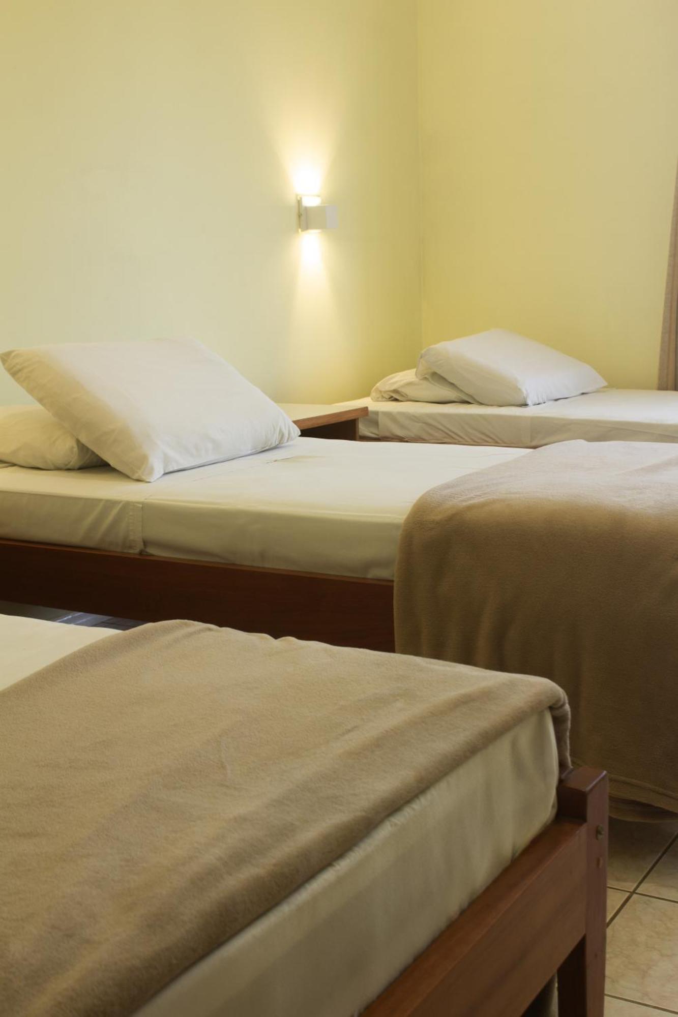 אלגרצ'י Hotel Cavera מראה חיצוני תמונה