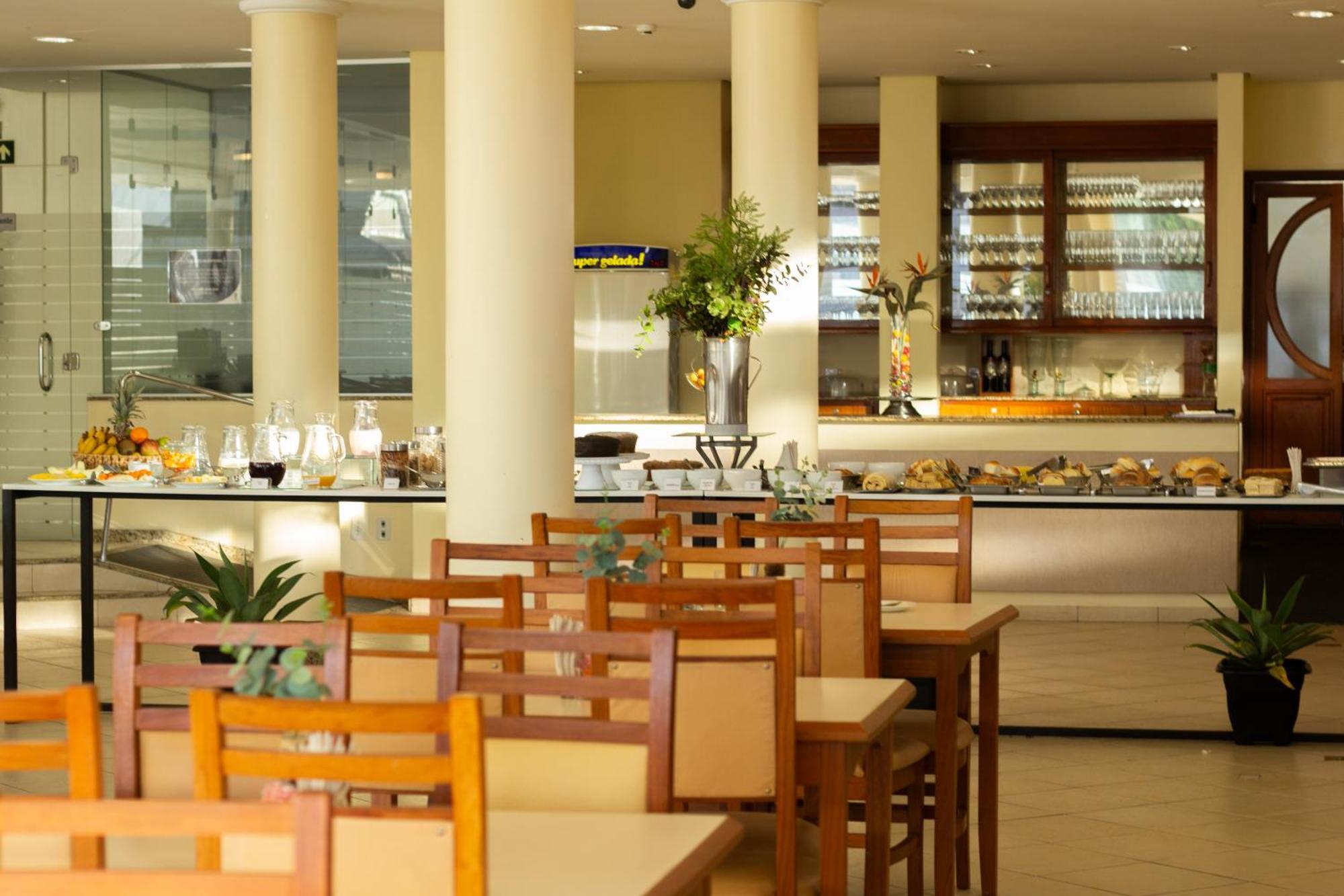 אלגרצ'י Hotel Cavera מראה חיצוני תמונה