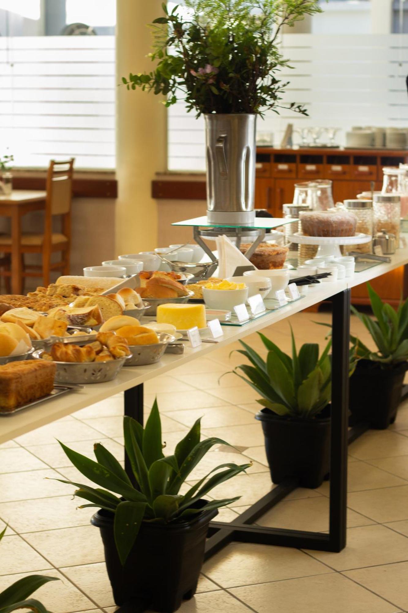 אלגרצ'י Hotel Cavera מראה חיצוני תמונה