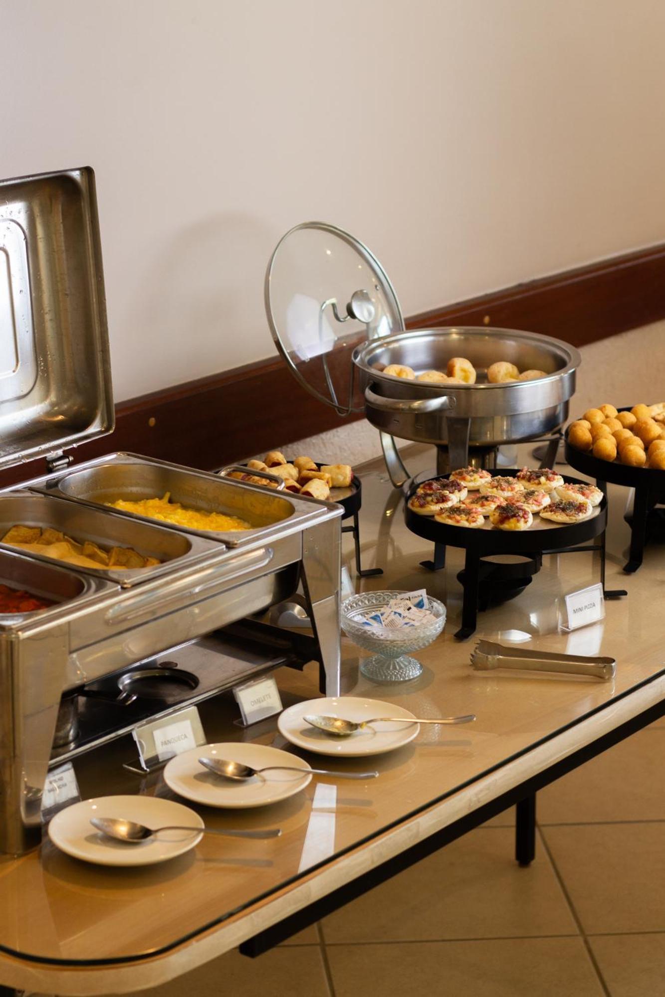 אלגרצ'י Hotel Cavera מראה חיצוני תמונה