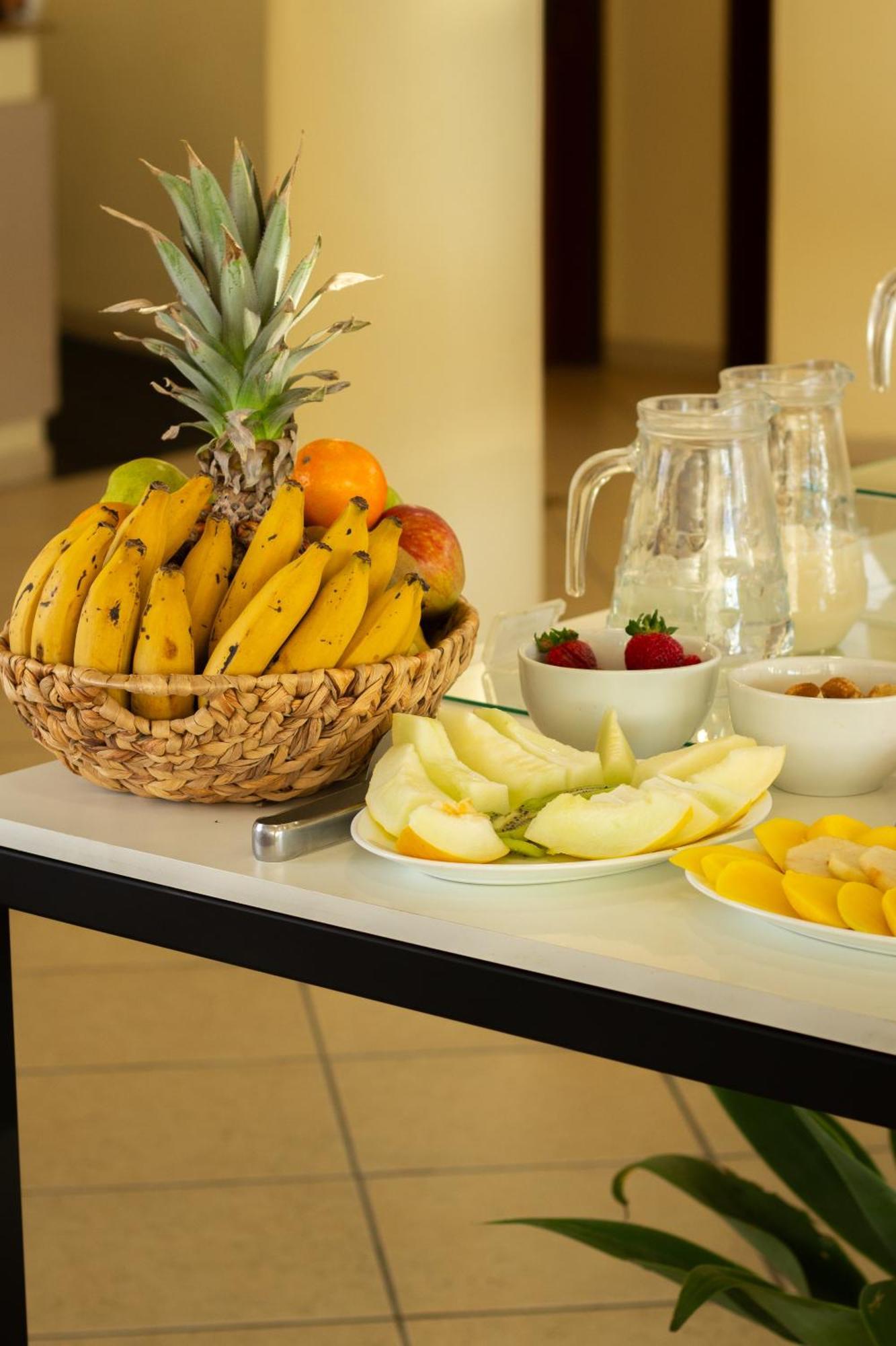 אלגרצ'י Hotel Cavera מראה חיצוני תמונה
